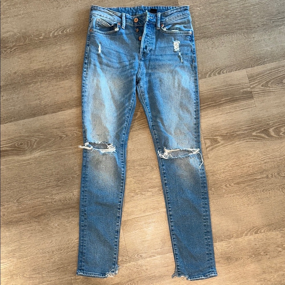 Men's Distressed Blue Jeans